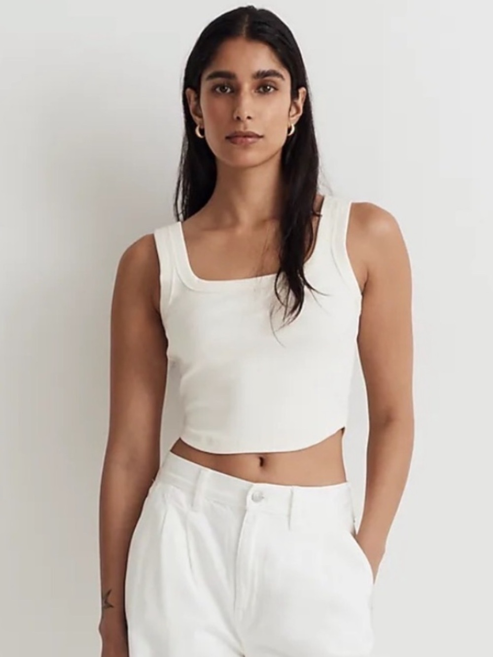 Madewell Tailored Crop Tank in Sleekhold
Lighthouse White - Picture 6 of 8